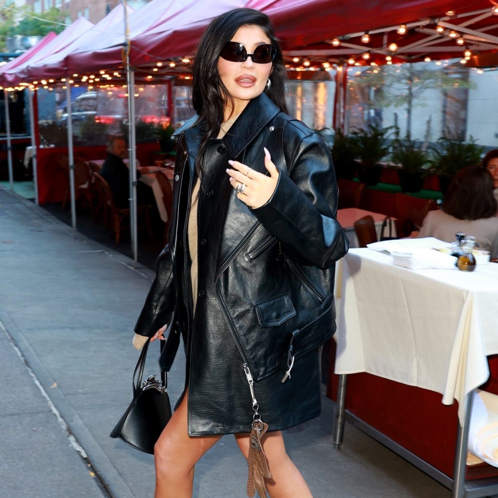 Kylie Jenner Wears a Retro “Heel-less” Heel